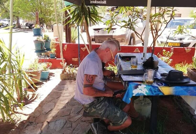 The Farmhouse B&b Beergarden Cc