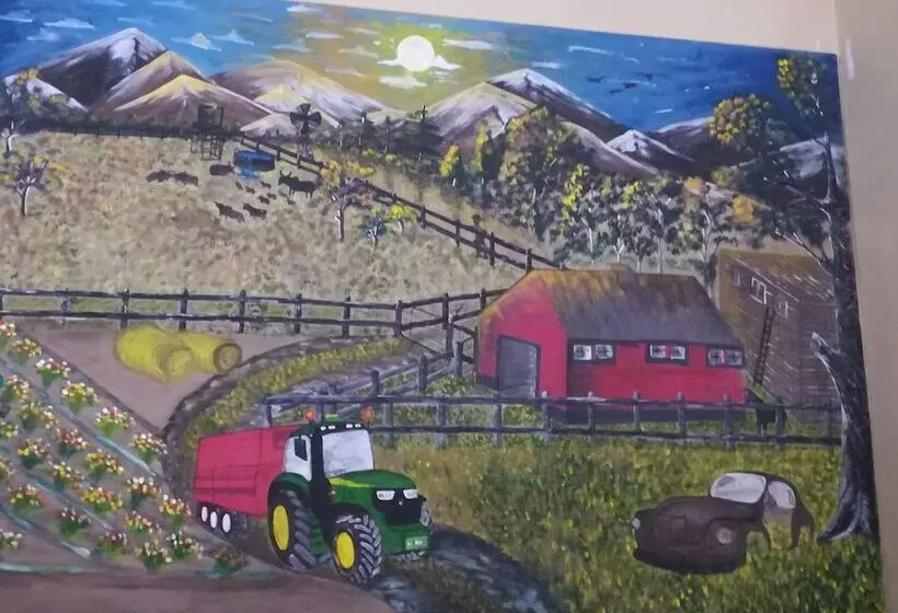 The Farmhouse B&b Beergarden Cc