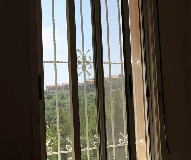 4 Forests Apartment