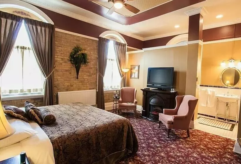 Aamiaismajoitus (B&B) Clocktower Inn