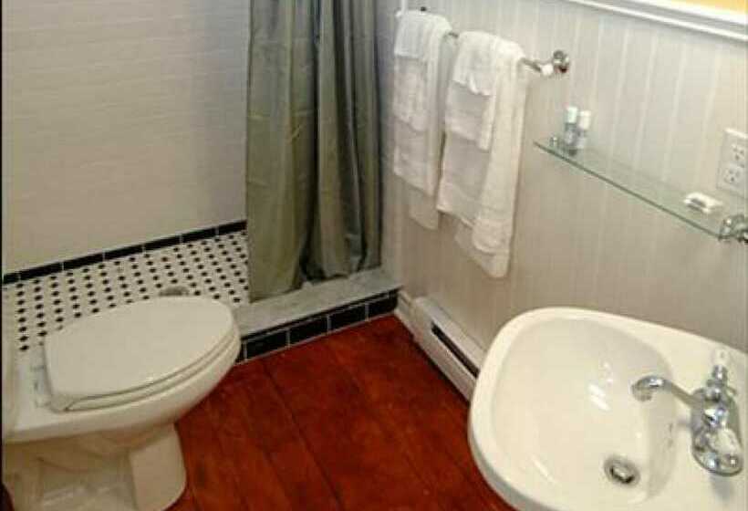 Bed and Breakfast Clocktower Inn