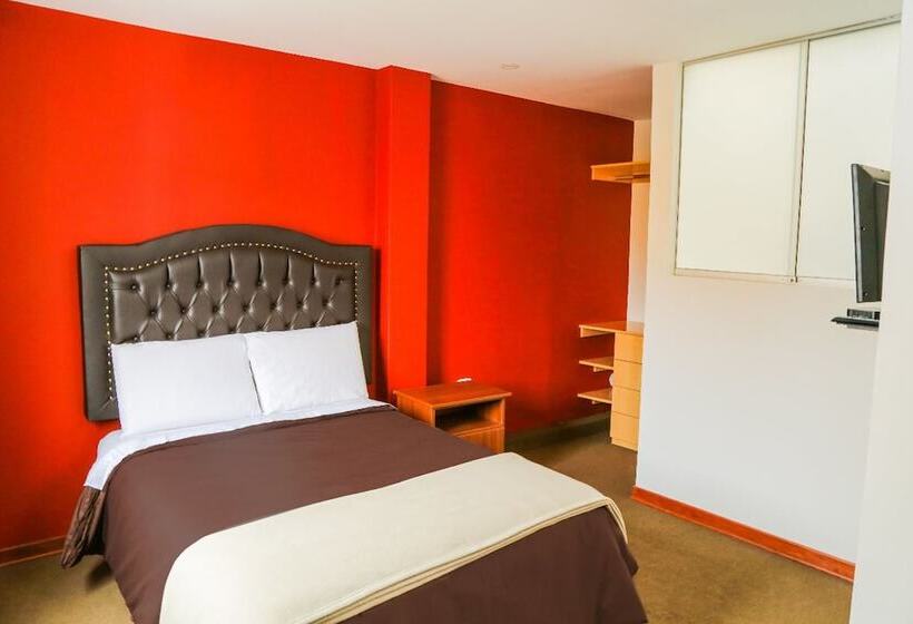 Хостел Real Marquez