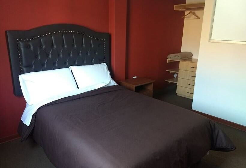 Хостел Real Marquez