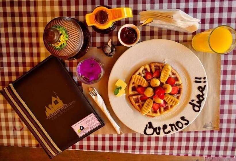 هتل Country Delights