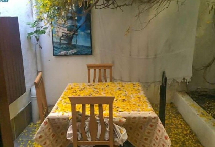 هتل Hayat Altı Konuk Evi