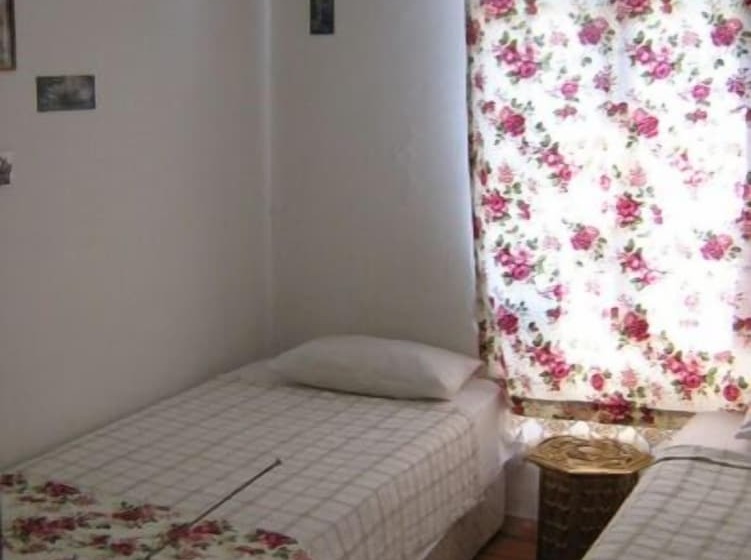 هتل Hayat Altı Konuk Evi