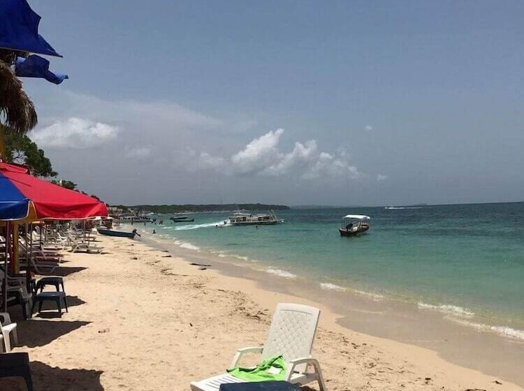 בית מלון כפרי Princesa Del Mar Family Cabaña