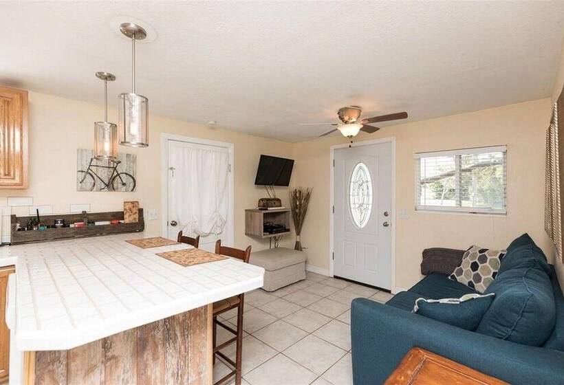 Palmetto Retreat [1/1] Free Activities! & Wifi Beach Nearby