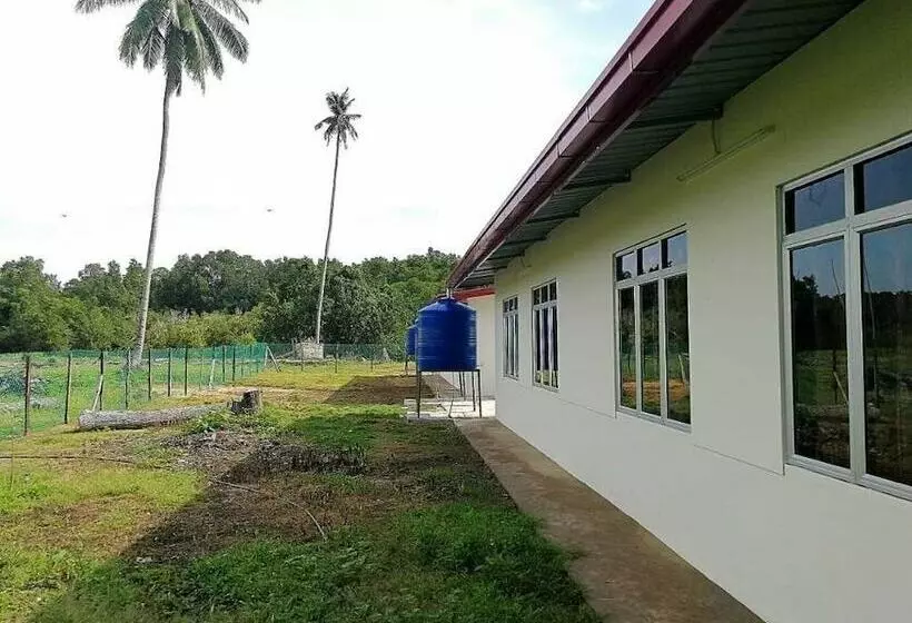 Majatalo Tambisan Island Lodge