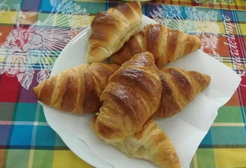 پانسیون Villa Mancina