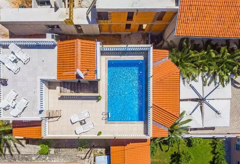 Villa San Rocco Bed & Breakfast