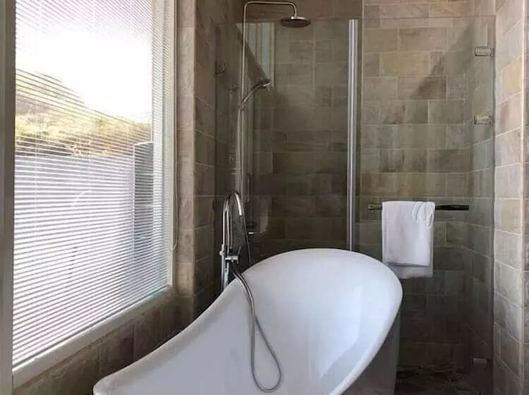 Yiting B&b