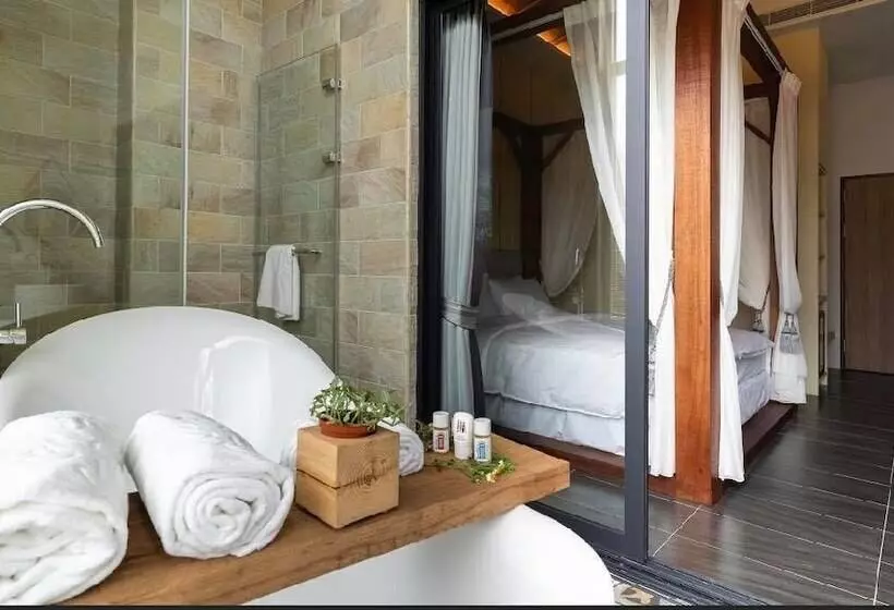 Yiting B&b