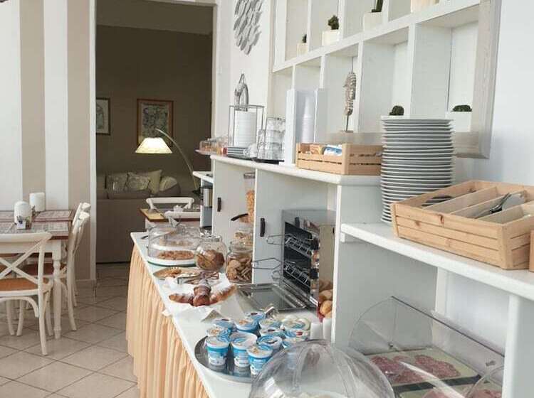 مسافرخانه City