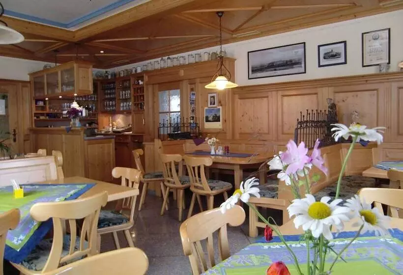 Hostelli Landgasthof Adler