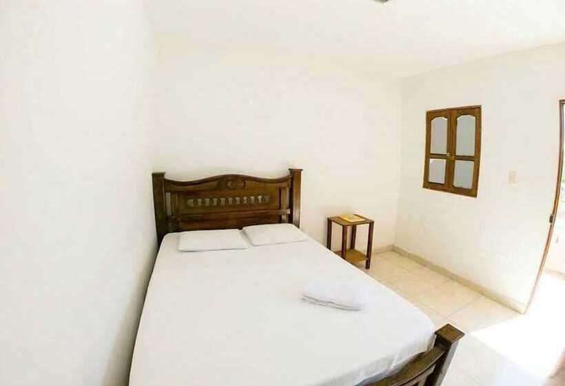 Hostal Santa Marta Magica Hostel