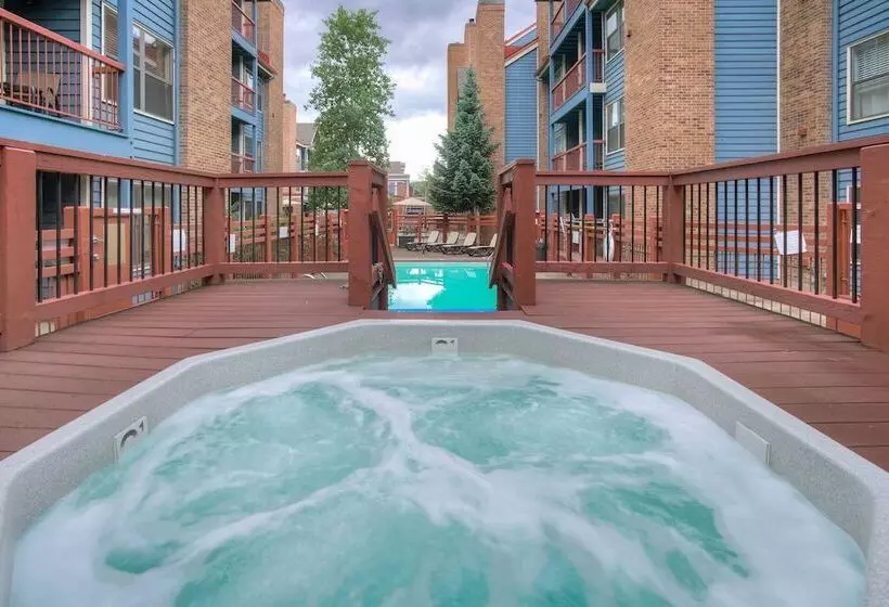 Hotelli 4br Renovated   Sleeps 12  Downtown Breck By Redawning