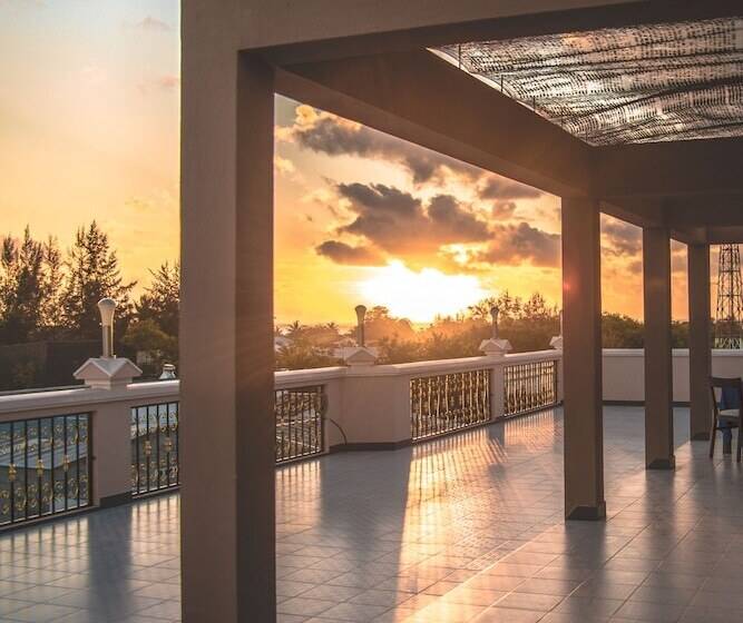 酒店 Abuharee Grand