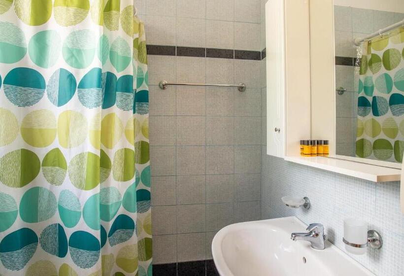 Отель Aphrodite