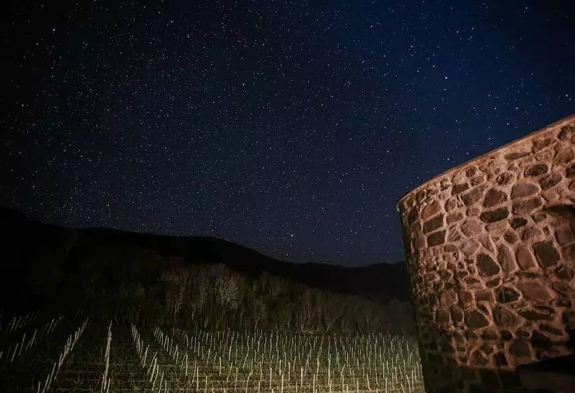 هتل Babaneuris Marani