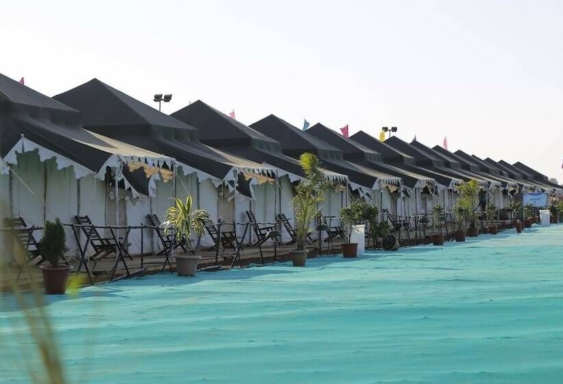 호텔 Kumbh Camp India