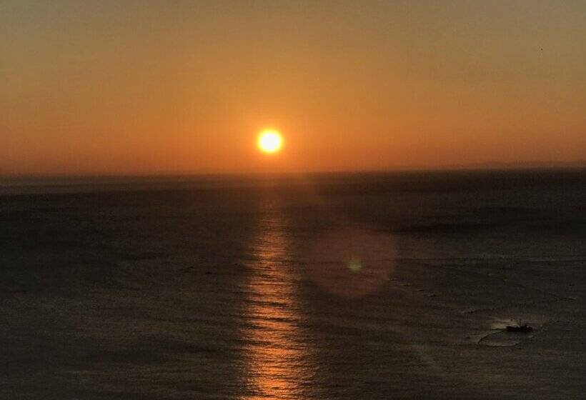 Hotel Manazuru Marin