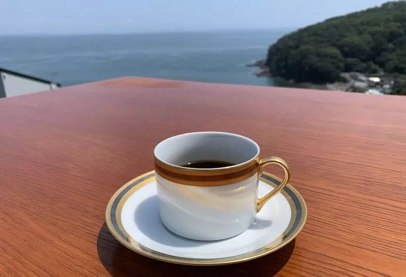 Hotelli Manazuru Marin