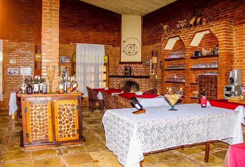 هتل La Dolce Vita