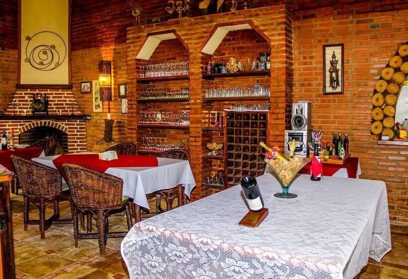 هتل La Dolce Vita