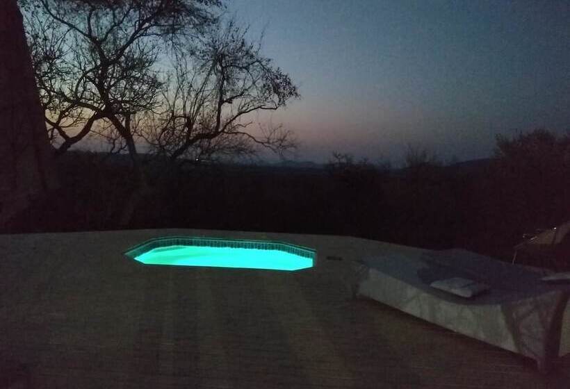 ホテル Thulani Game Lodge And Eco Estate