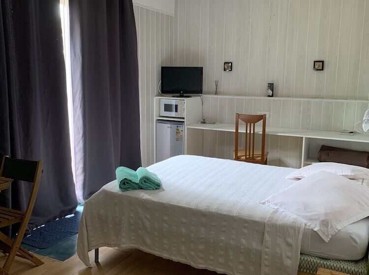 پانسیون Le Medinilla