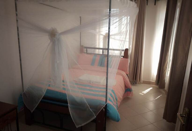 پانسیون Nalepomara Private House