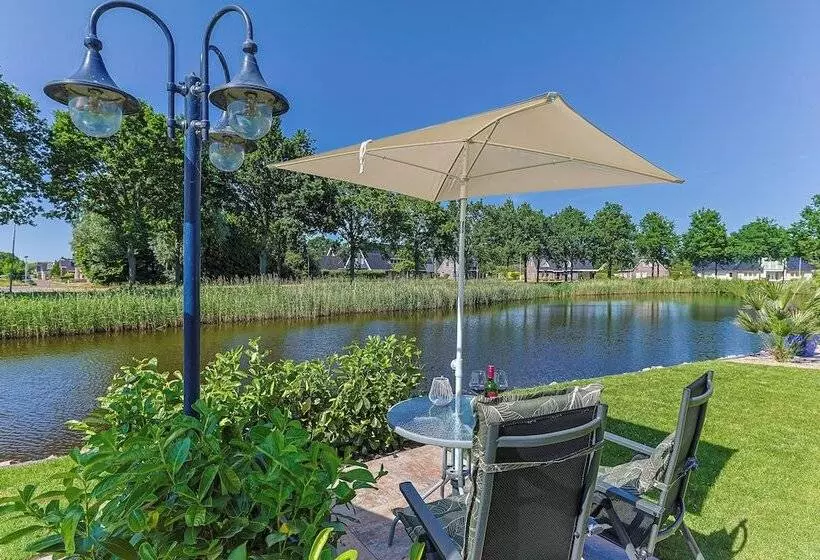 Hotelli B&b De Wiekeborg