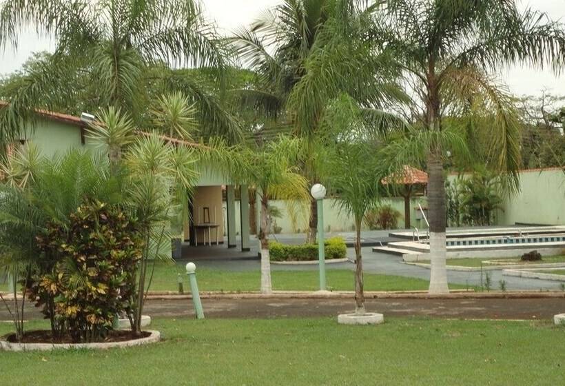 בית מלון כפרי Pousada Econômica Victória Tell