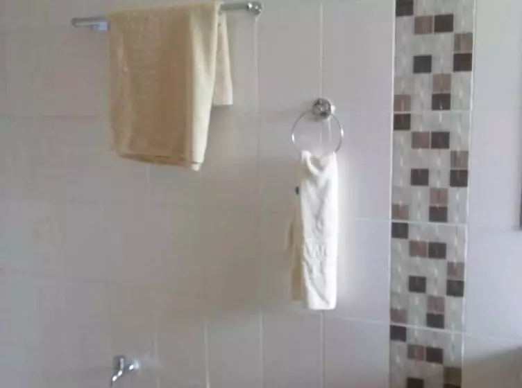 هتل Starwood Gardens