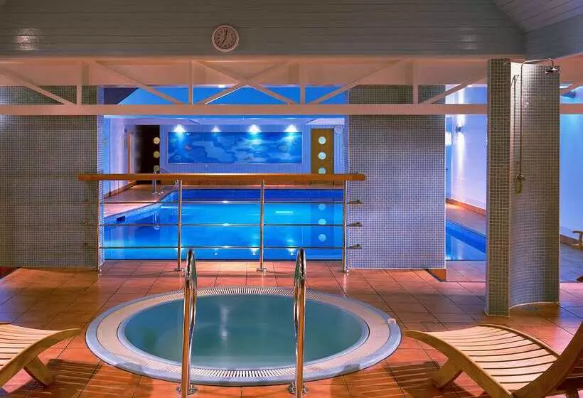 Meon Valley Hotel And Country Club
