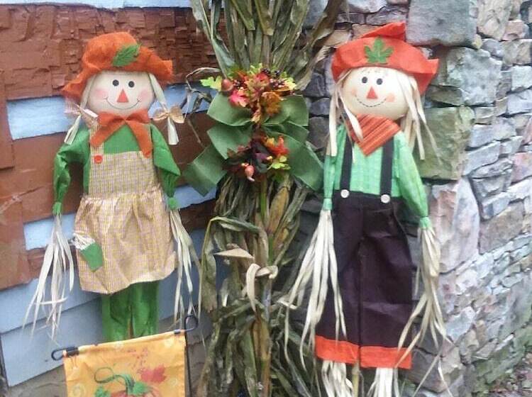 New Song Appalachian Chink Style Cabin Features Foosball And Air Hockey Table By Redawning