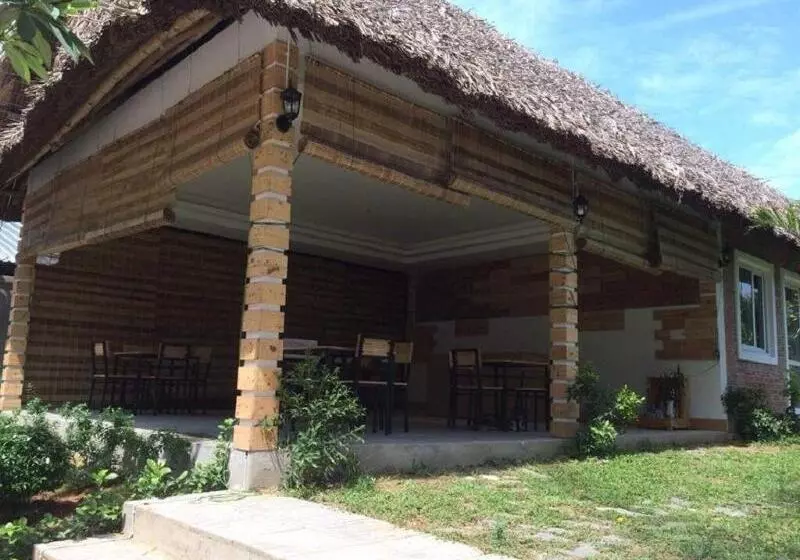 پانسیون Lang Bien Homestay