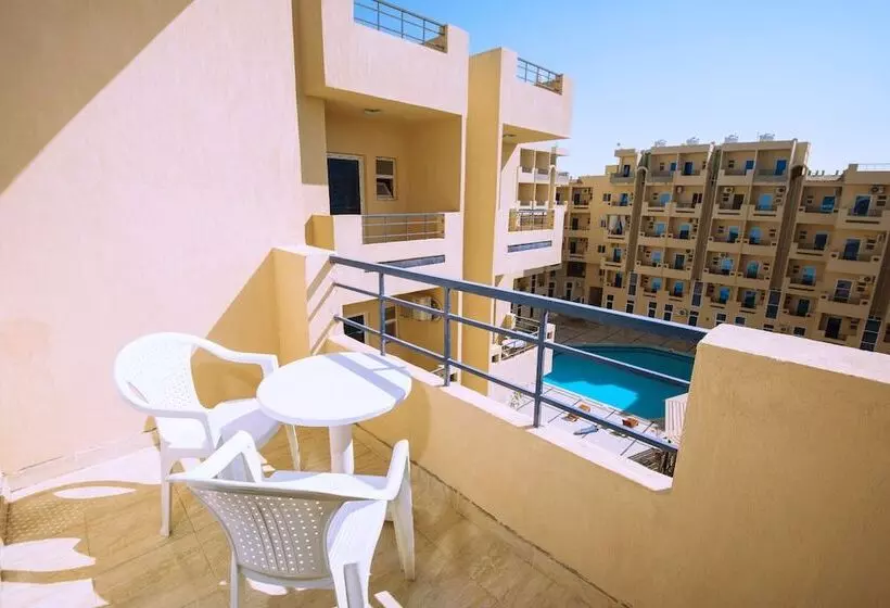 Tiba Resort Nearby El Gouna