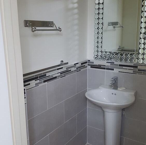 Tropical Luxury Dreams