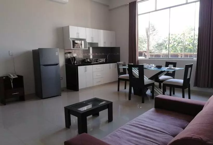 ホテル Cerro Verde Tarapoto