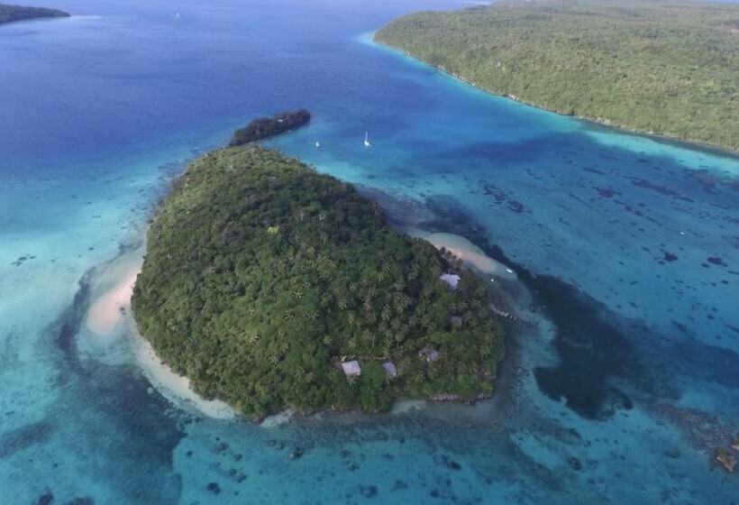 هتل Mala Island Resort