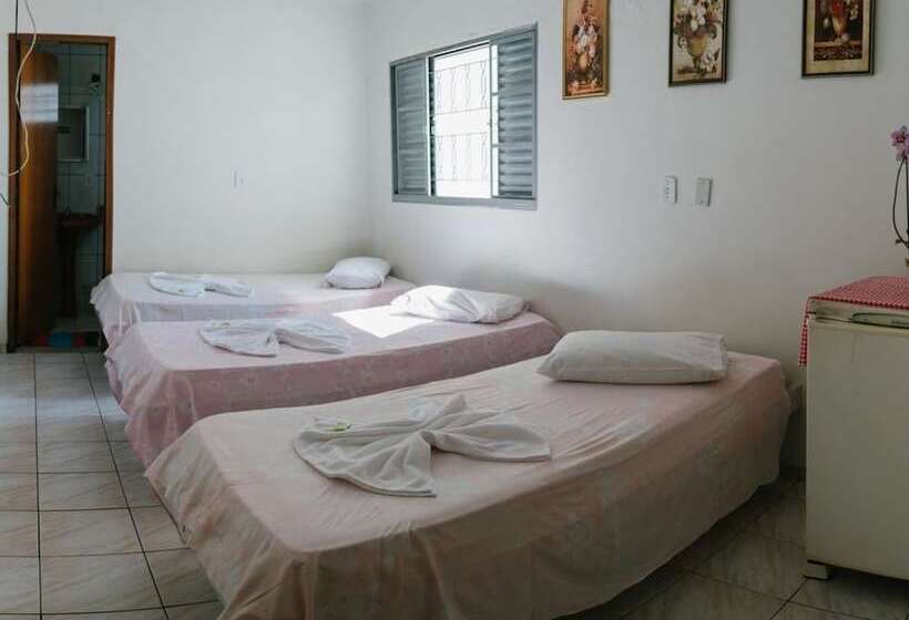 בית מלון כפרי Pousada Do Alan