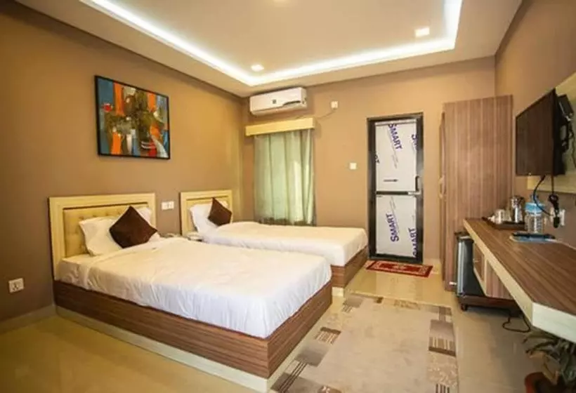 هتل Riverside Green House Resort