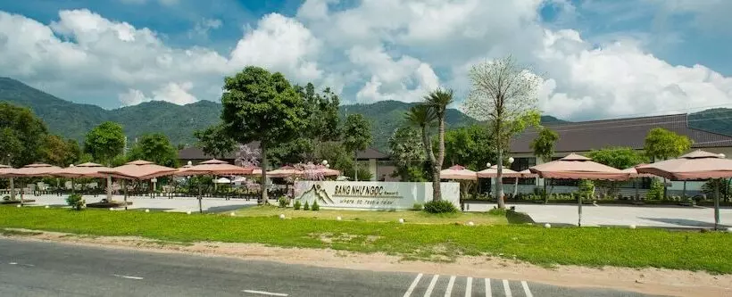 Hotelli Sang Nhu Ngoc Resort