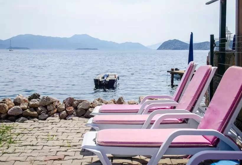 Hotelli Sogut Ada Pansiyon