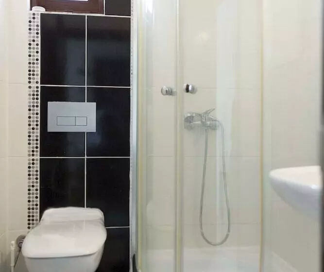 Hotelli Sogut Ada Pansiyon