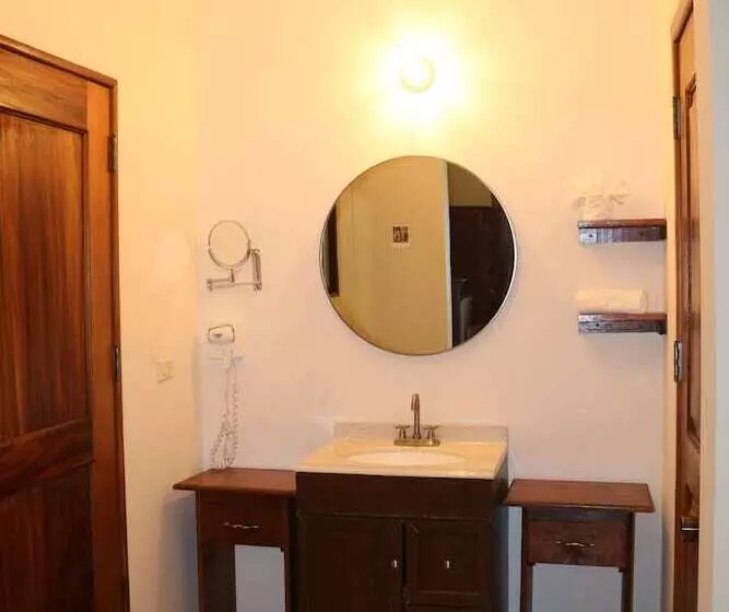 Hotelli Villa Bugambilias
