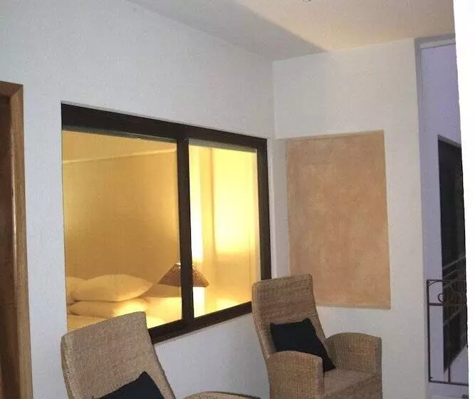 Hotelli Villa Bugambilias