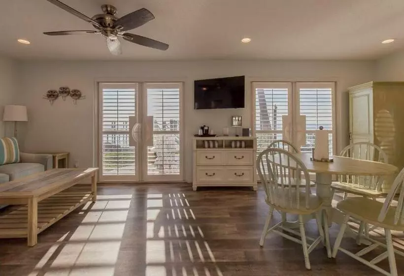 Motelli Lost Inn Paradise